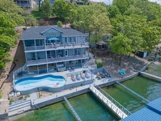 Sunrise Beach, MO Hospitality - 415 Gardenia Cir