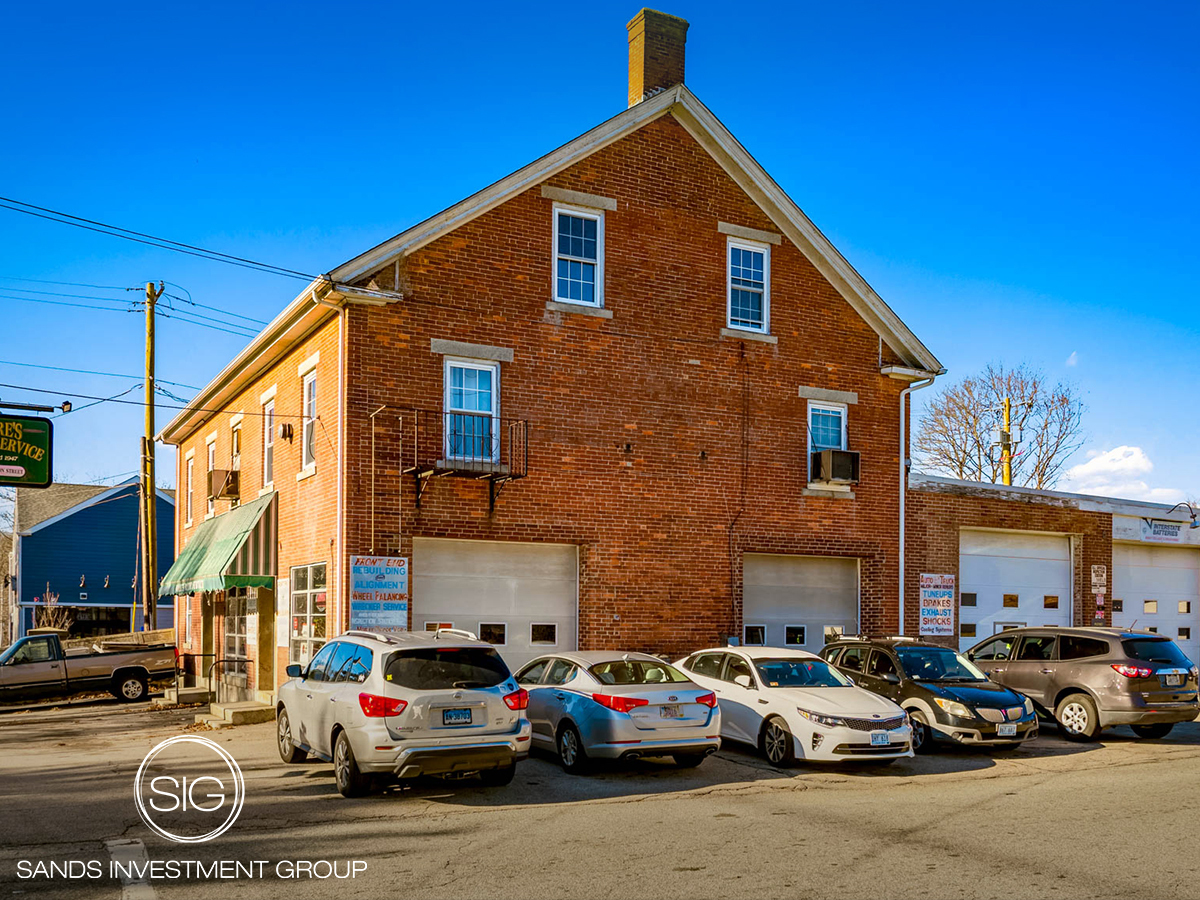 487 Washington St, Coventry, RI for Sale