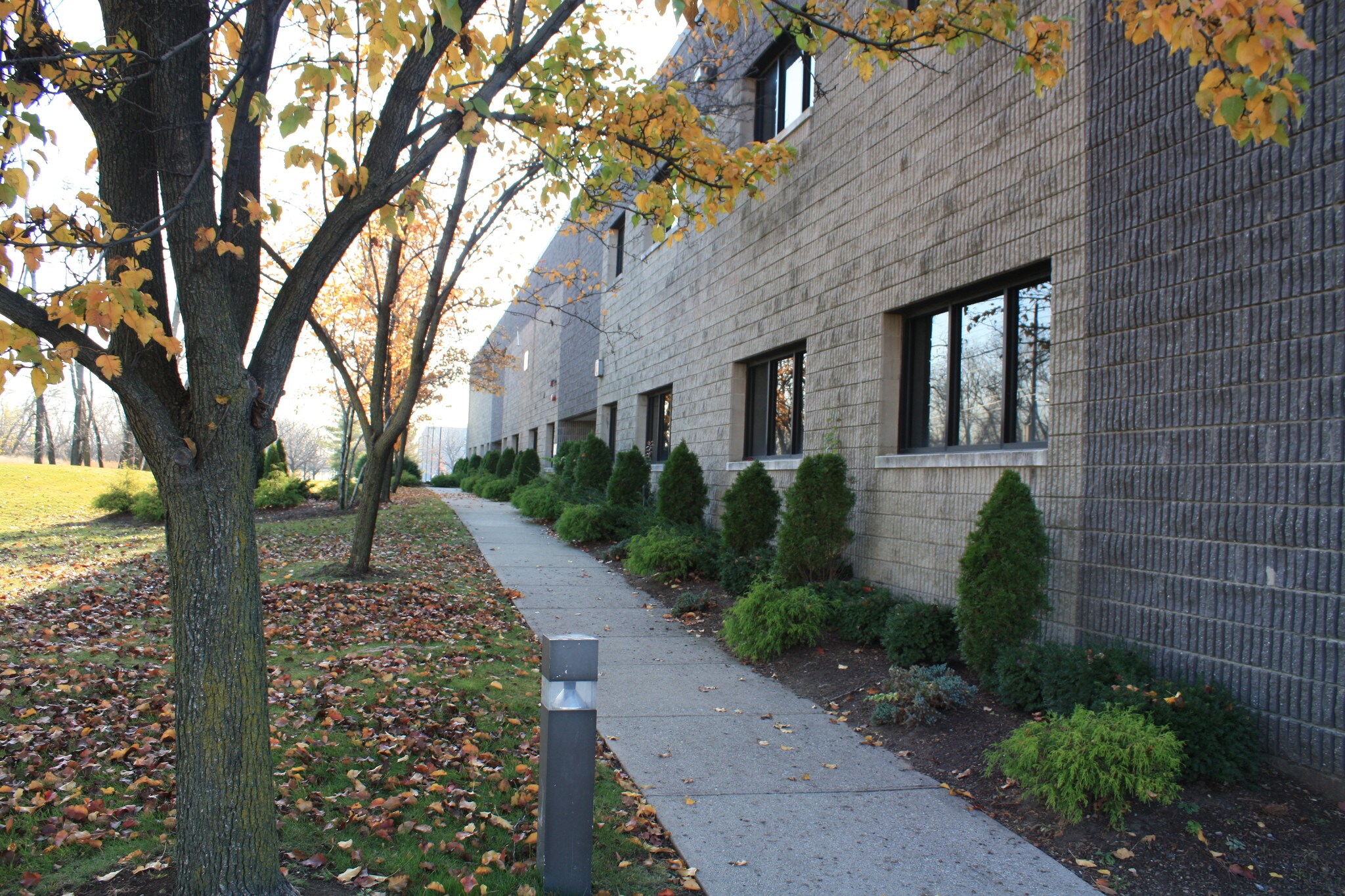 1050 Valley Brook Ave, Lyndhurst, NJ for Rent