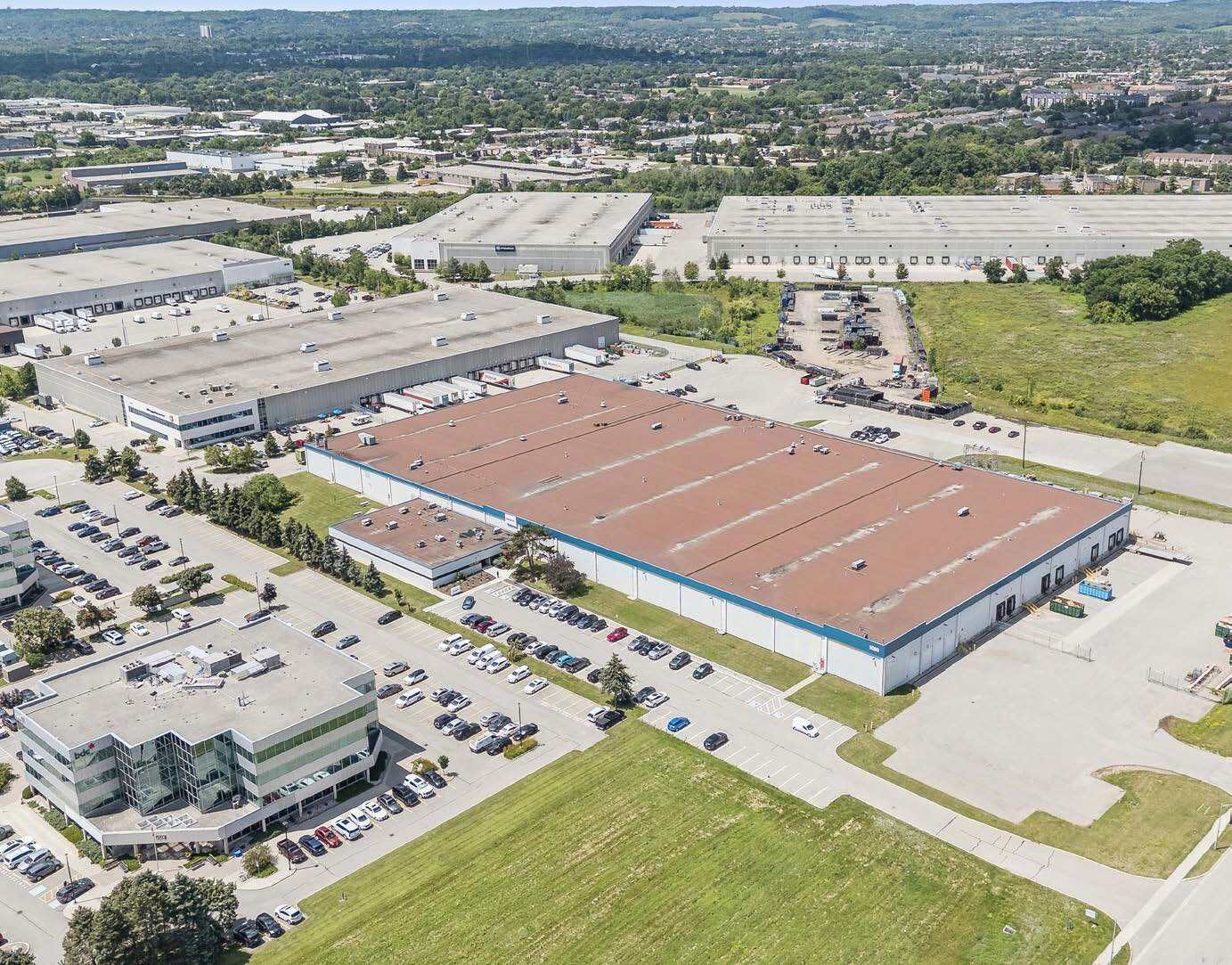 1050 Legresley Way, Burlington, ON for Rent