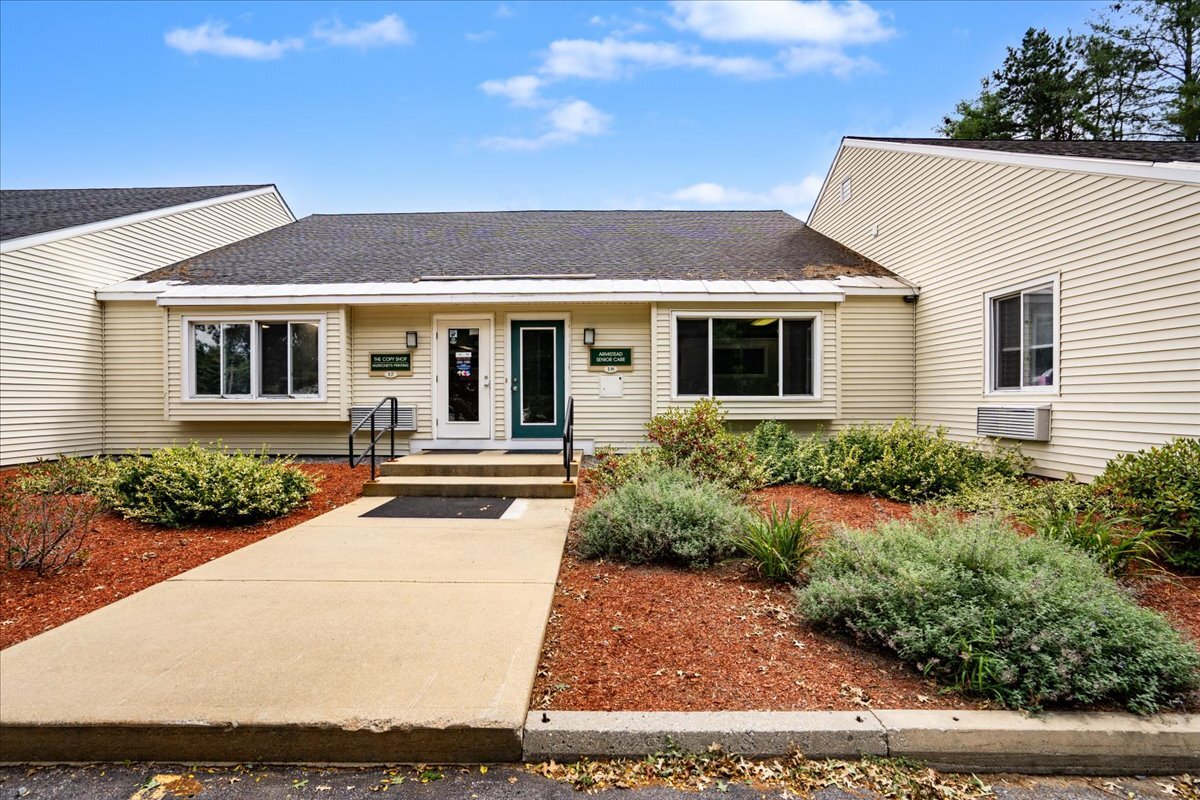10 Northern Blvd, Amherst, NH for Sale