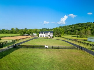 Franklin, TN Specialty - 2359 Lewisburg Pike