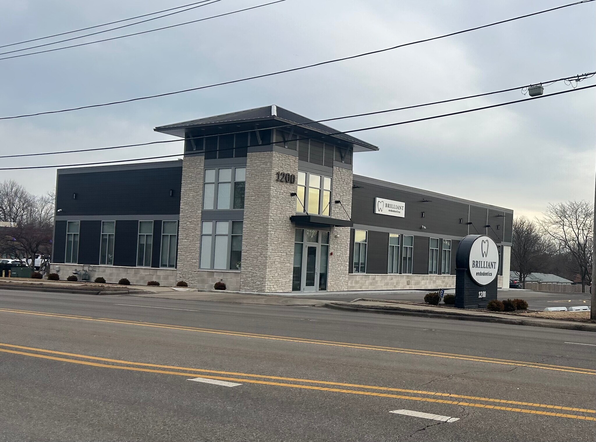 1200 N Milwaukee Ave, Libertyville, IL for Rent