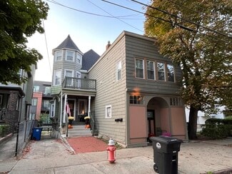 7 Unit Murray Hill Portfolio W/Parking