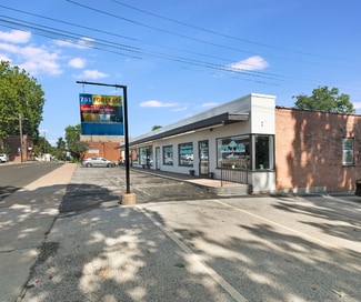 Florissant, MO Retail - 729 Rue Saint Francois St