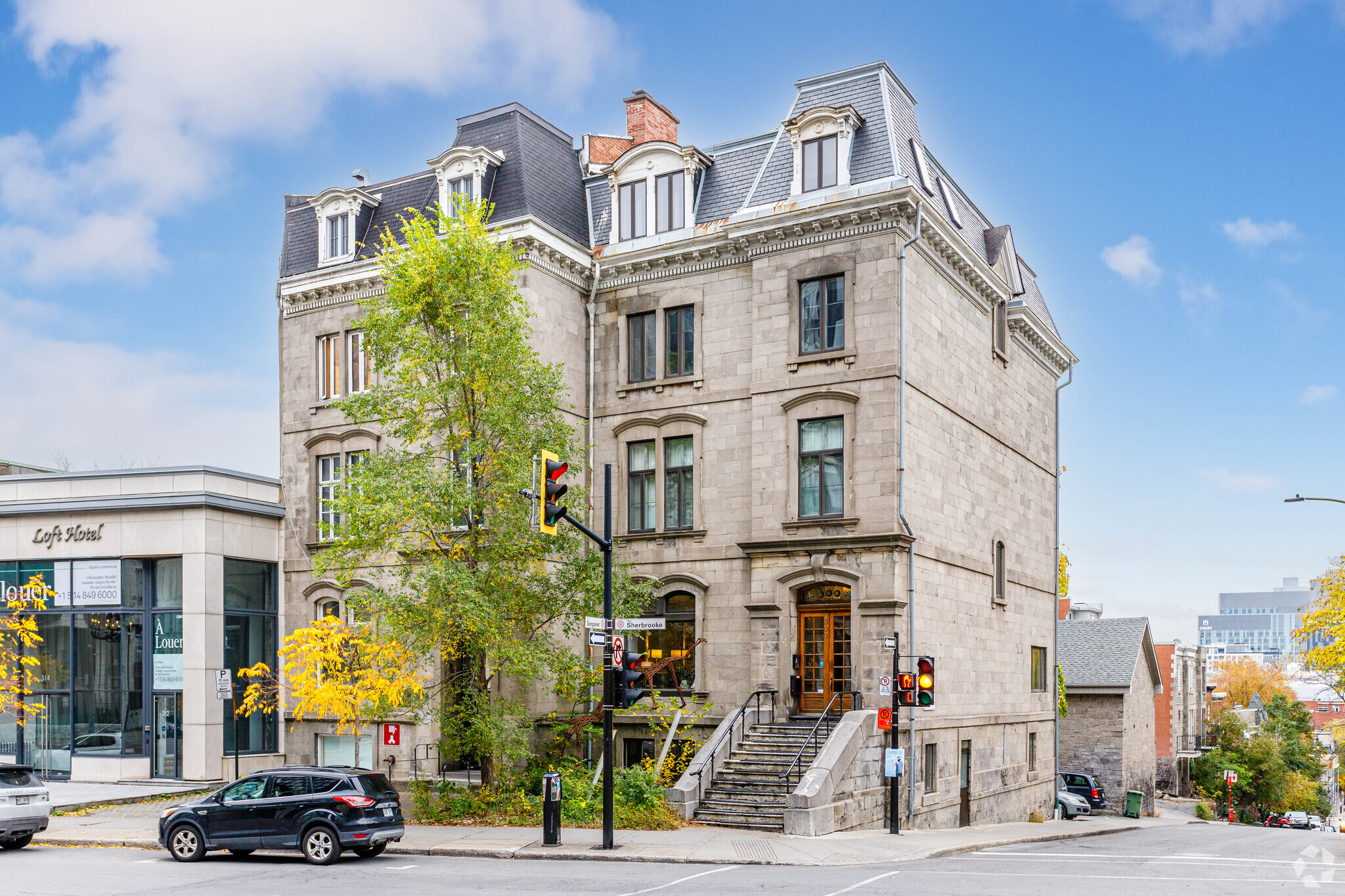 306 Rue Sherbrooke E, Montréal, QC for Rent