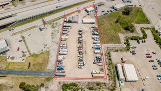 Gregory, TX Self-Storage Facilities - 300 TX-35