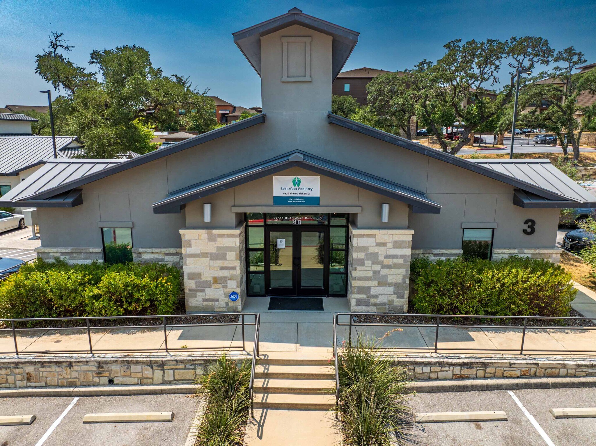 27511 W IH-10, Boerne, TX for Rent