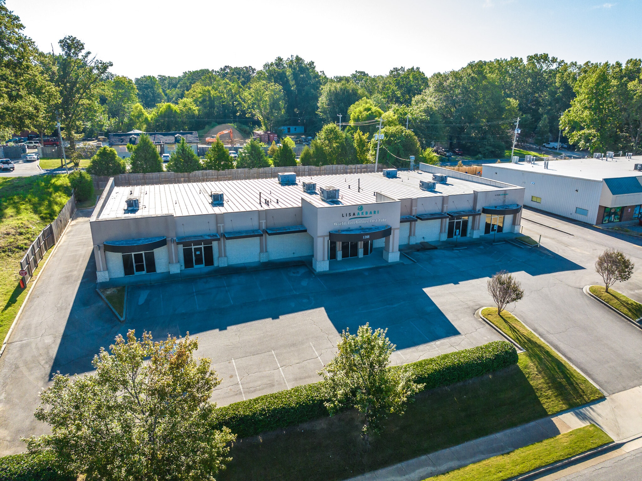 1288 Sycamore View Rd, Memphis, TN for Sale