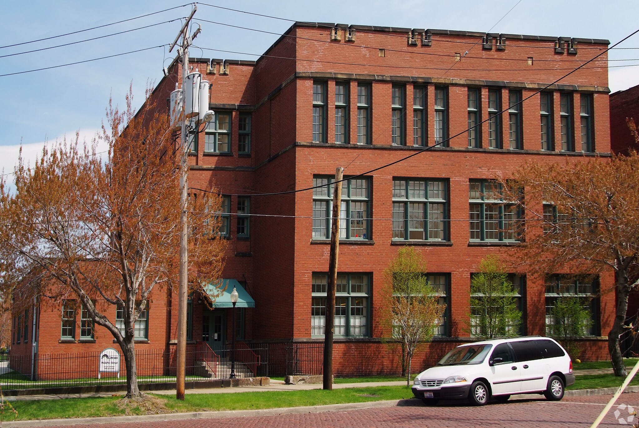 1515 W 29th St, Cleveland, OH for Rent