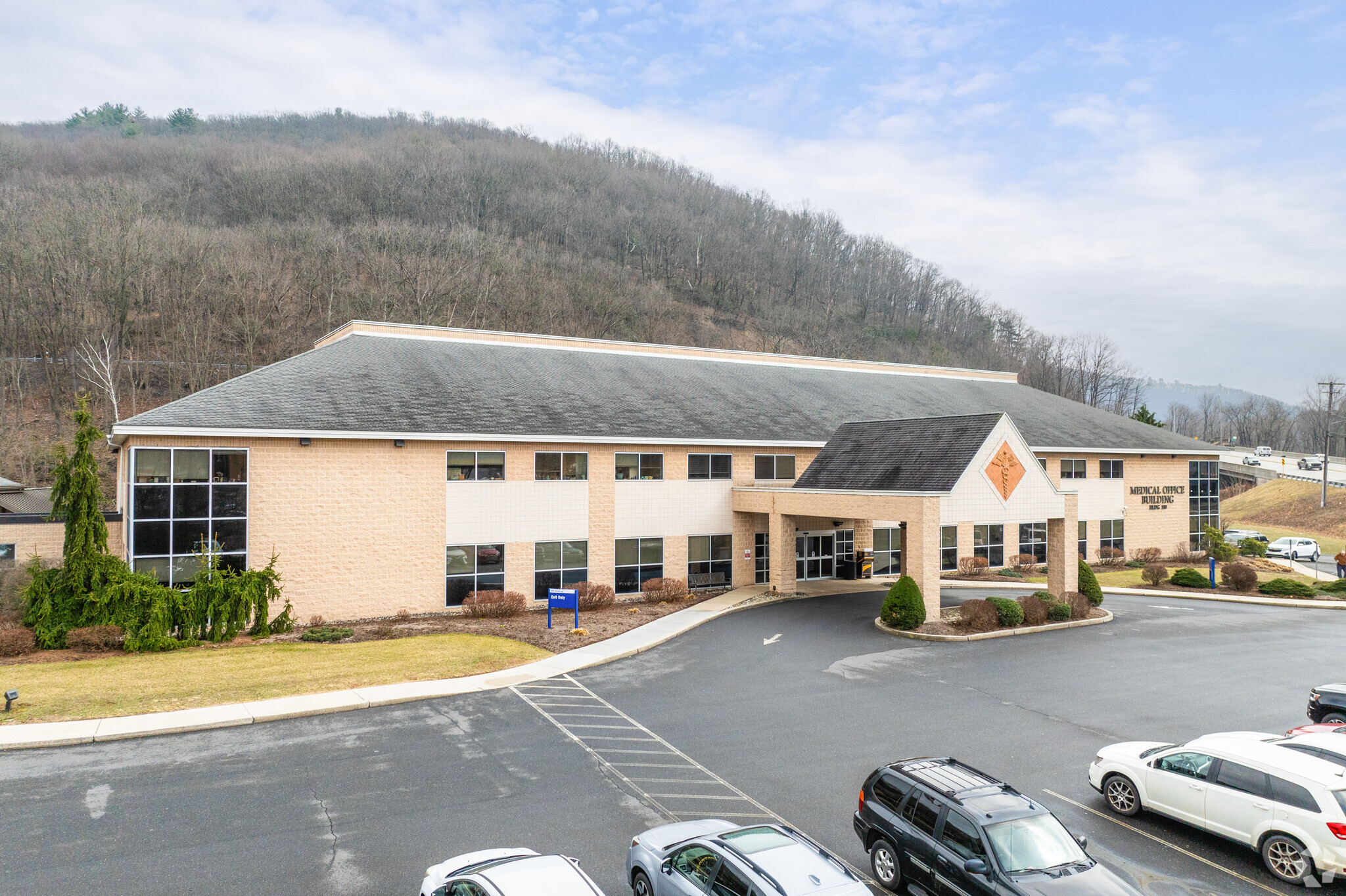 100 Schuylkill Medical Plz, Pottsville, PA for Sale