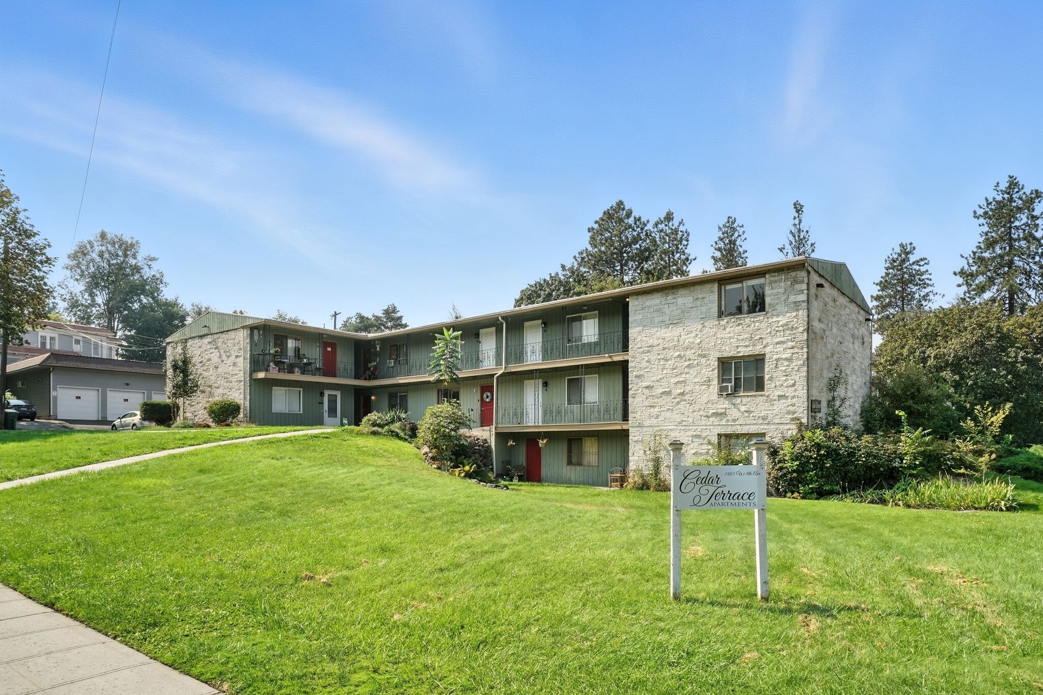 1405 W 8th Ave, Spokane, WA for Sale