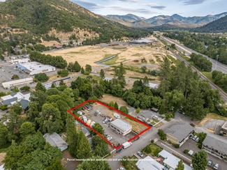 Rogue River, OR Industrial - 202 Park St