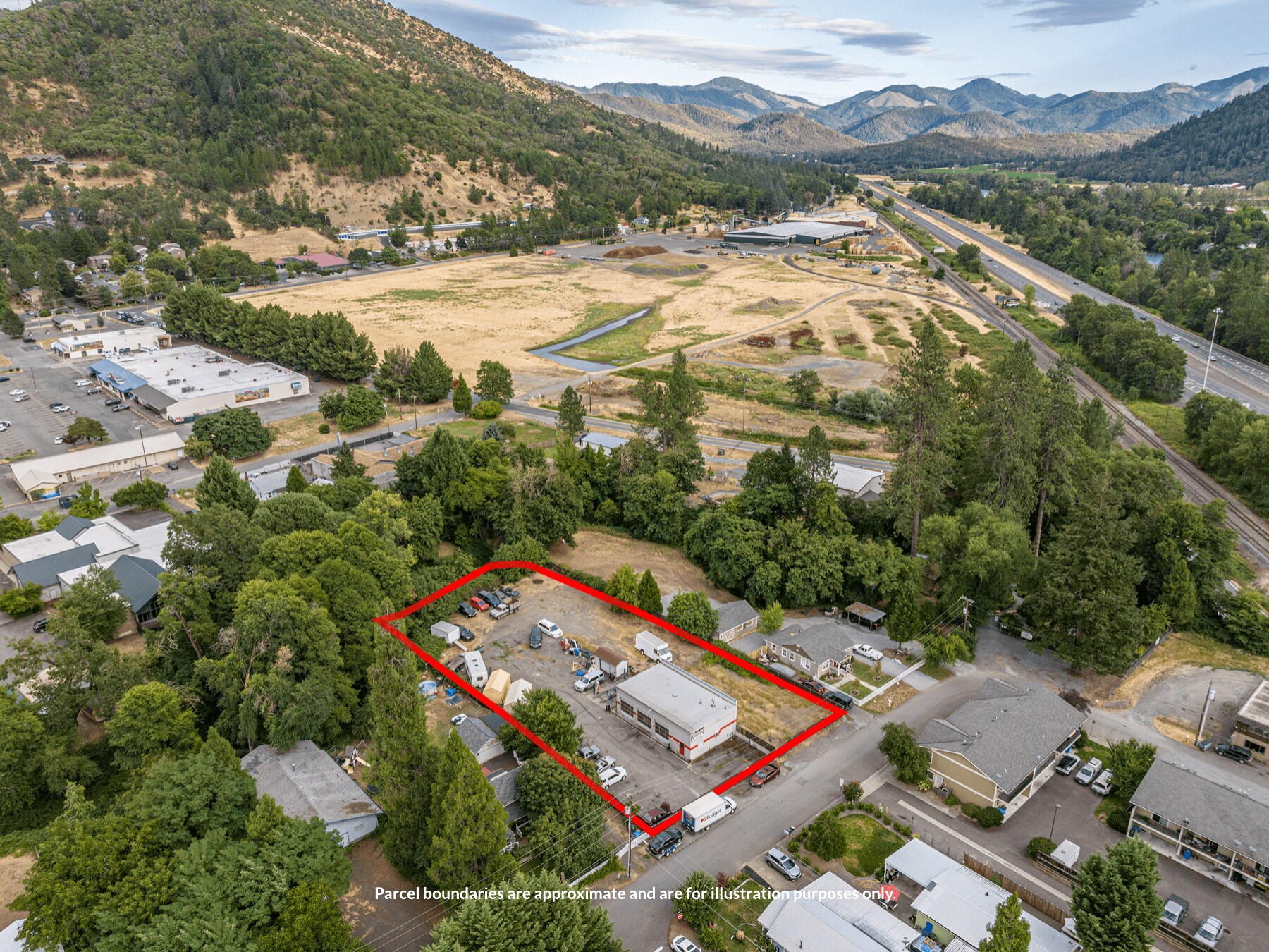 202 Park St, Rogue River, OR for Sale
