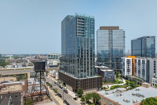 Chicago, IL Retail - 1475 N Kingsbury St