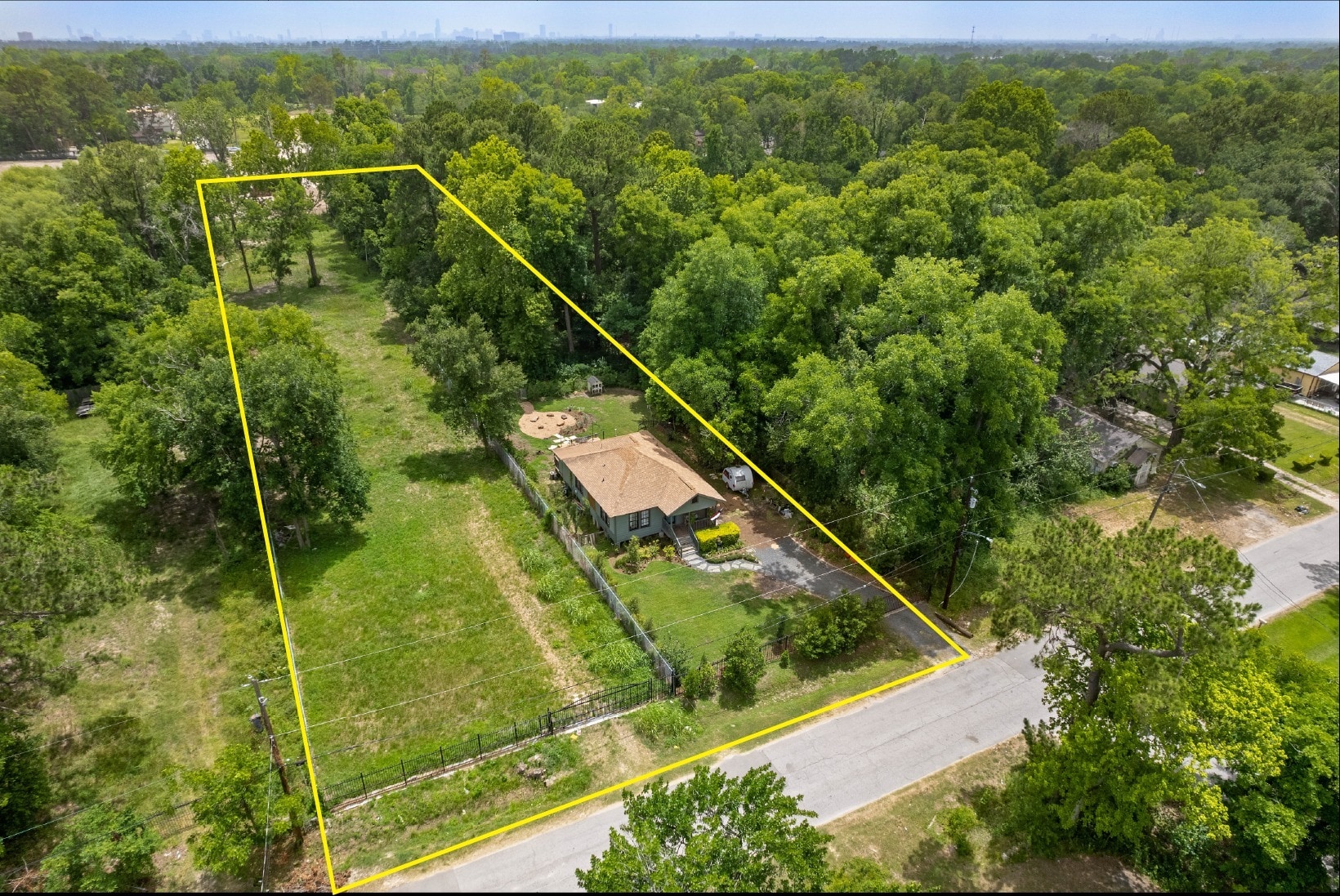 1213 De Soto St, Houston, TX for Sale