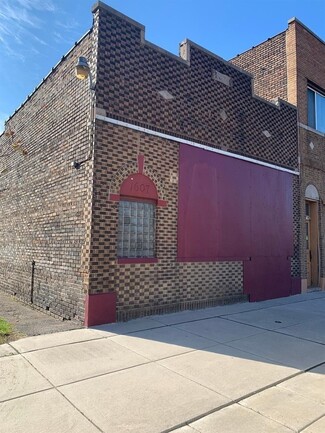 East Chicago, IN undefined - 1607 Broadway St