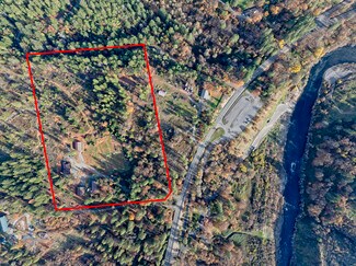 Merlin, OR Specialty - 4866 Galice Rd