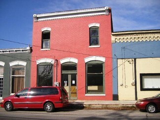 4092 N MAIN ST  
