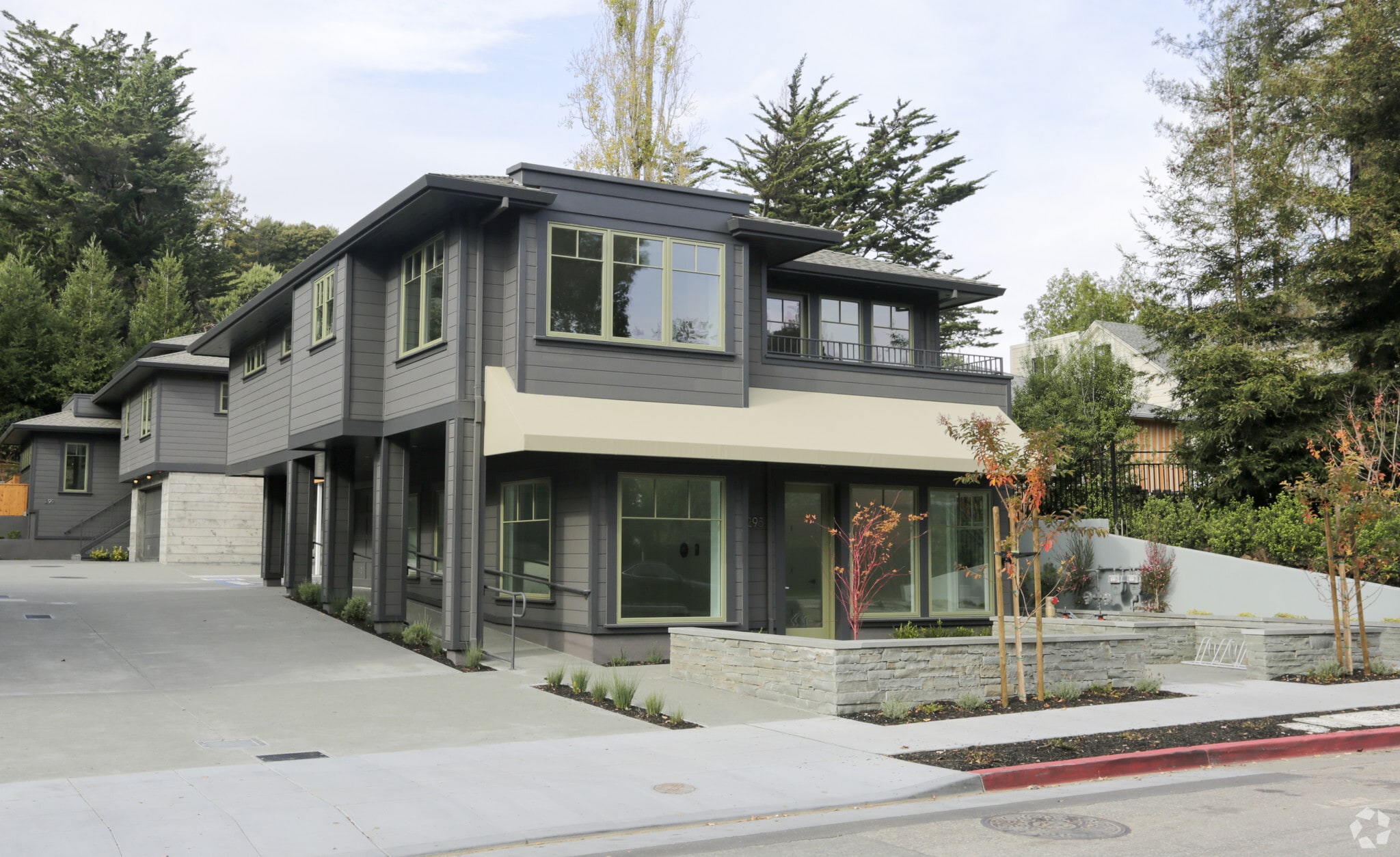 295-297 Magnolia Ave, Larkspur, CA for Rent