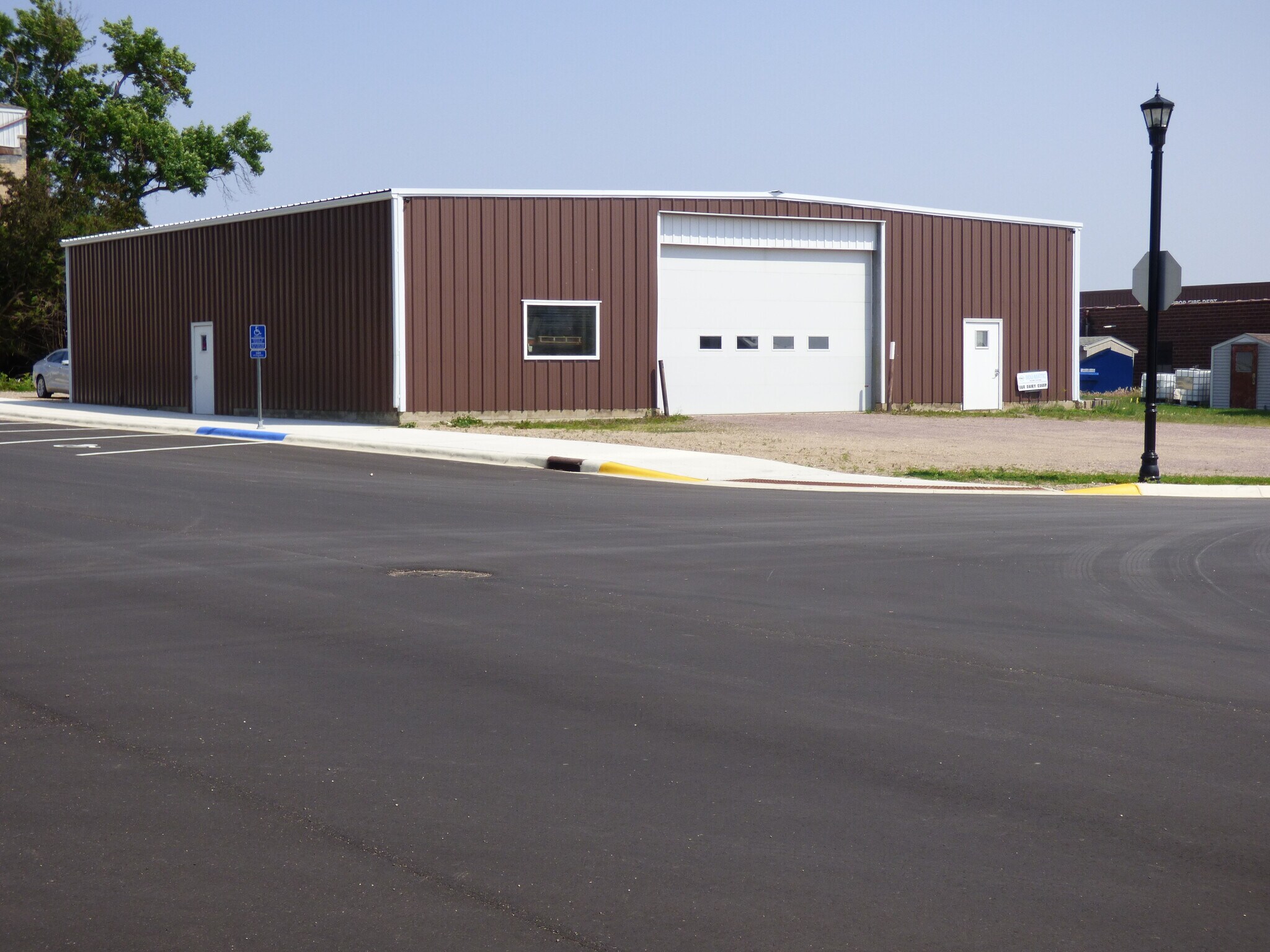 111 2nd St, Winthrop, MN for Sale
