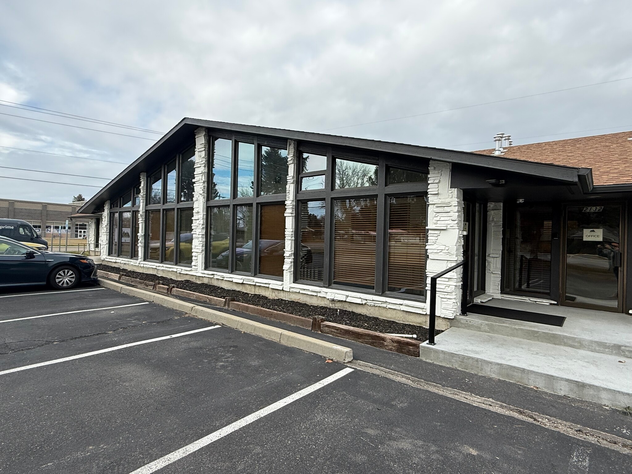 2132 N Cole Rd, Boise, ID for Rent