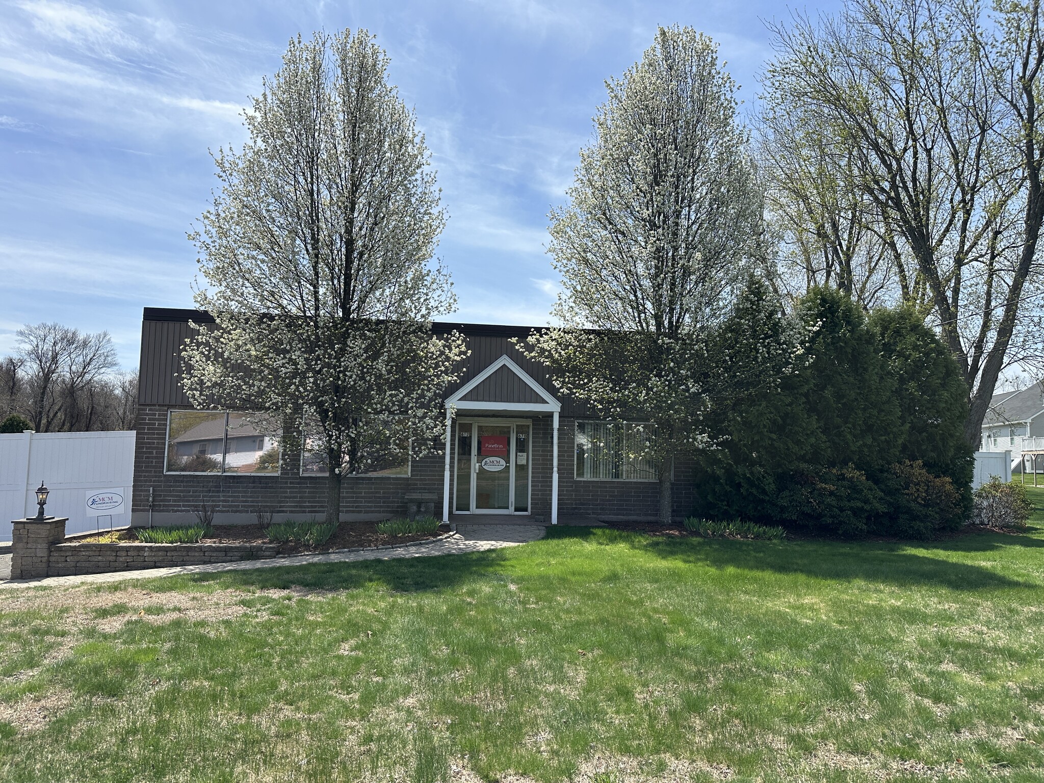 670-672 Dart Hill Rd, Vernon Rockville, CT for Rent