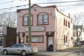 272 Lyons Ave Unit 274  