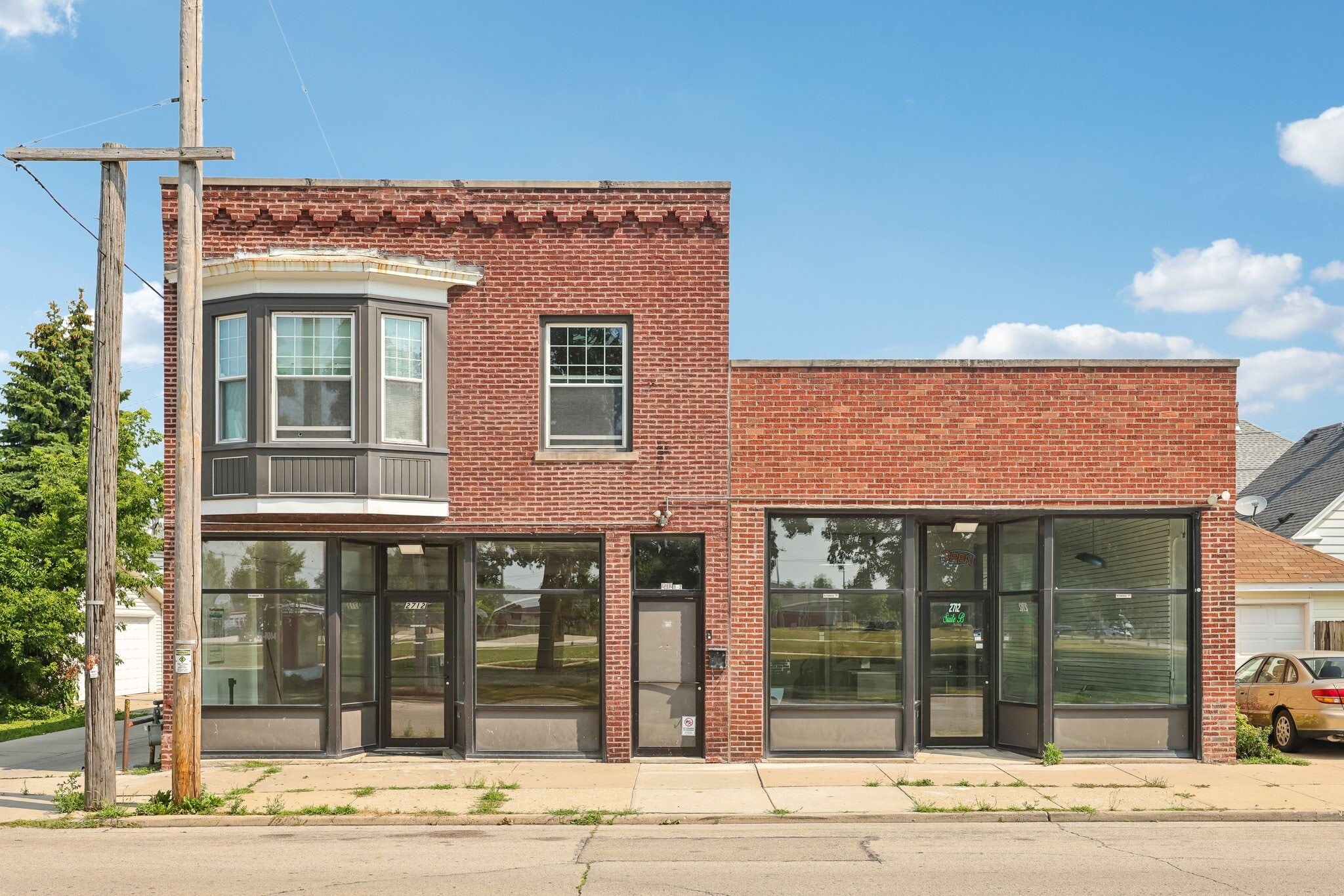 2710-2712 17th St, Racine, WI for Sale
