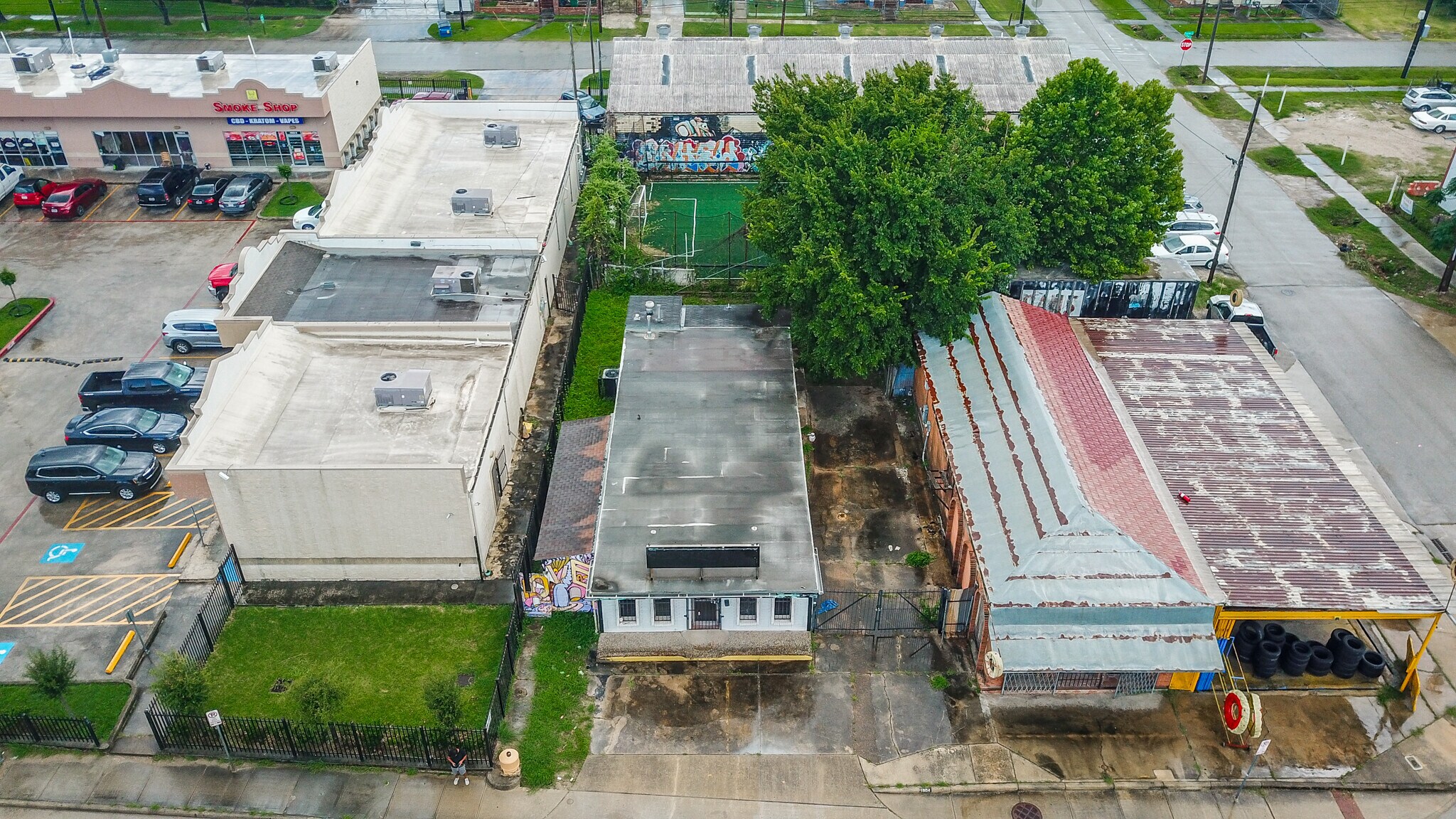 1804 N Main St, Houston, TX for Rent