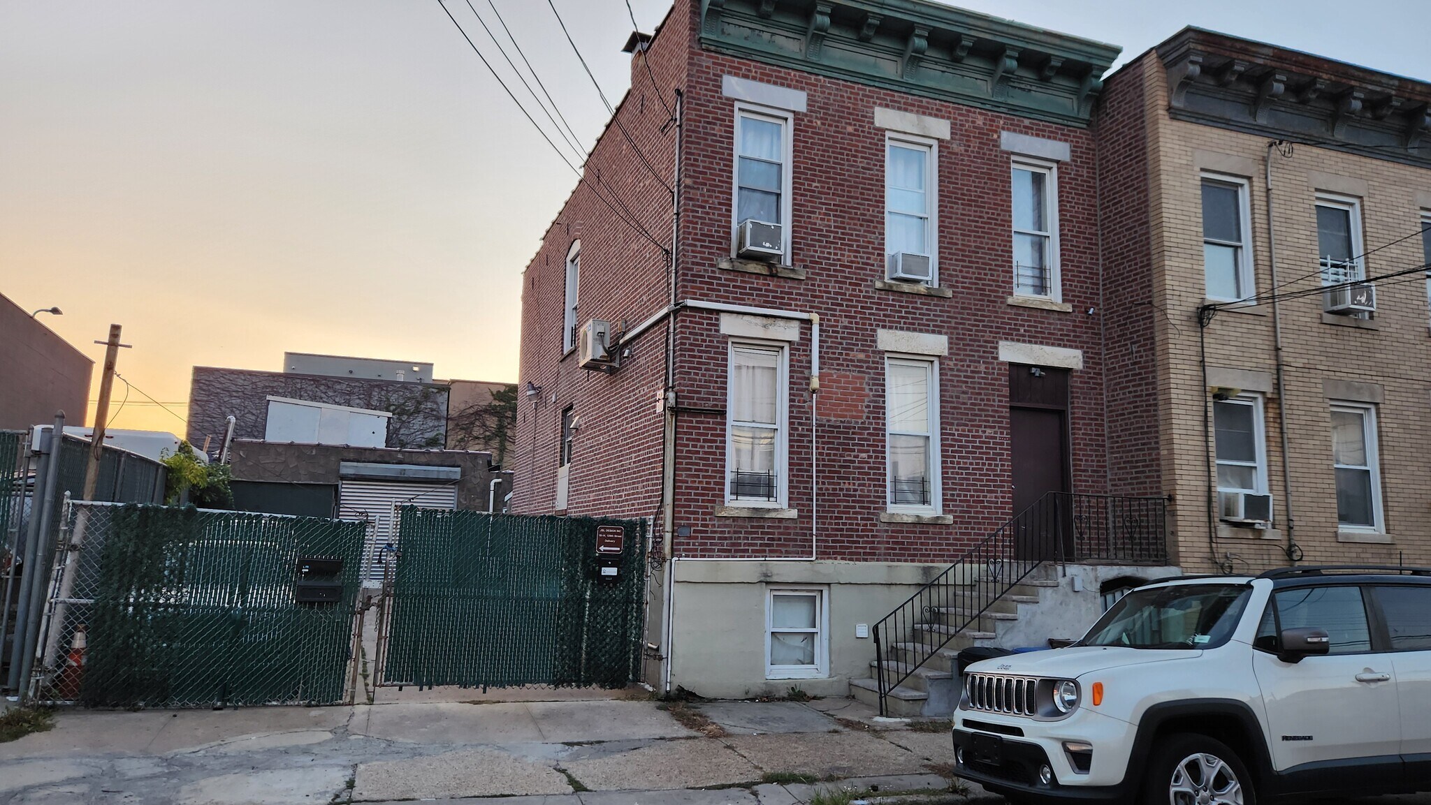 18-14/16 129 Street st, College Point, NY for Sale