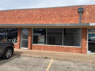 Midland, TX Retail - 2032-2040 W Cuthbert Ave