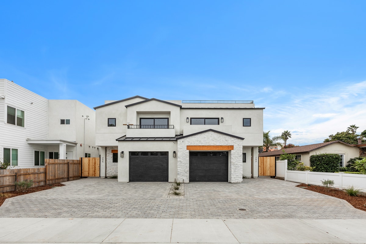 243 Dahlia Ave, Imperial Beach, CA for Sale
