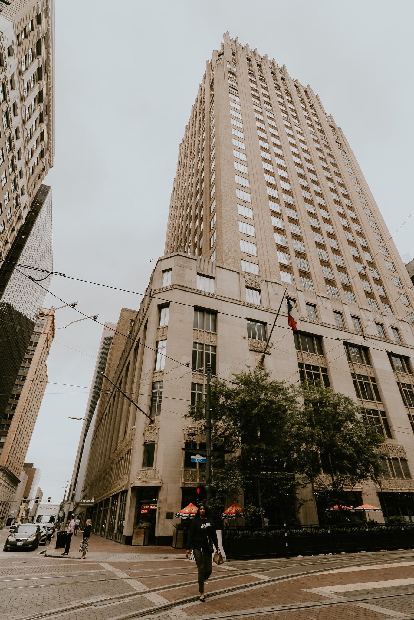 712 Main St, Houston, TX for Rent