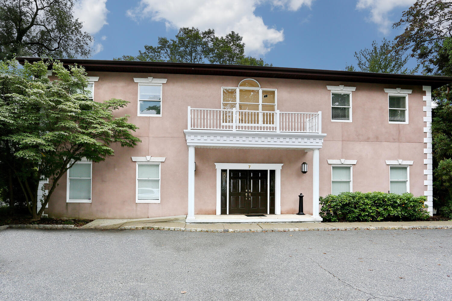 7 Cedar St, Ramsey, NJ for Rent
