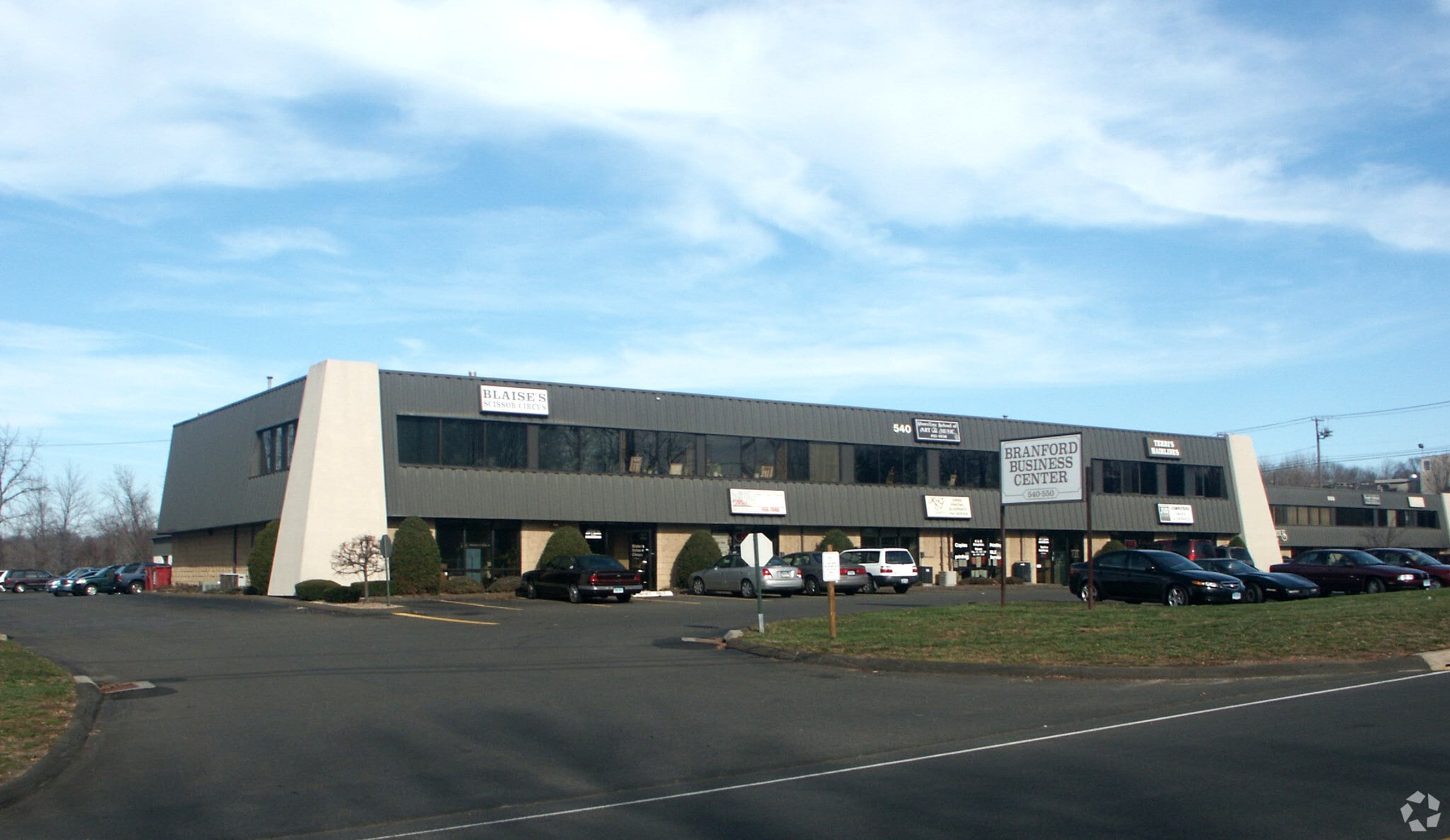 540 E Main St, Branford, CT for Sale