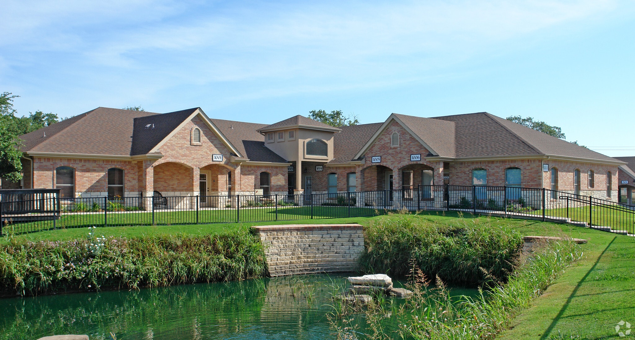 3613 Williams Dr, Georgetown, TX for Sale