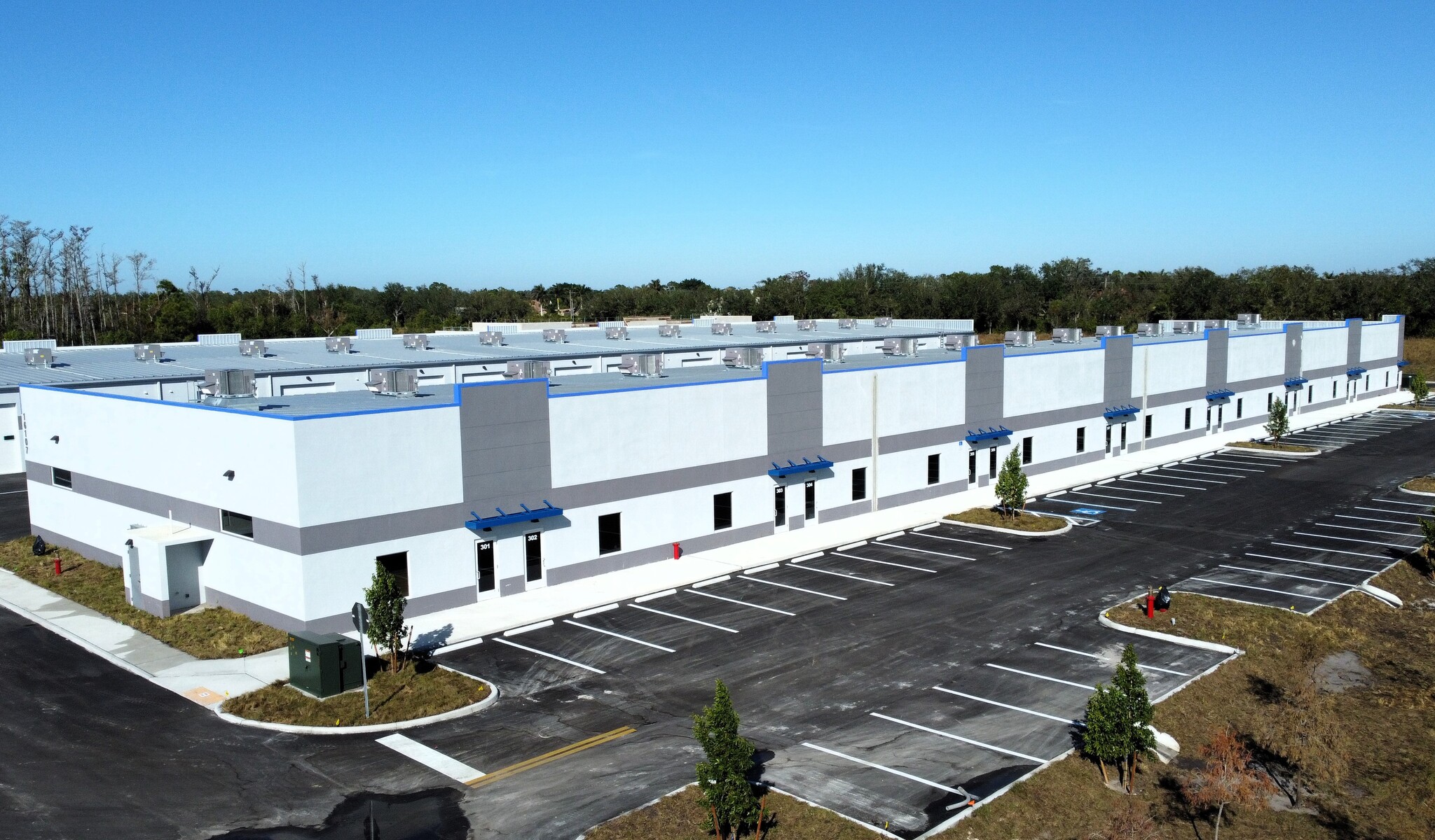 16101 Lee Rd, Fort Myers, FL for Sale