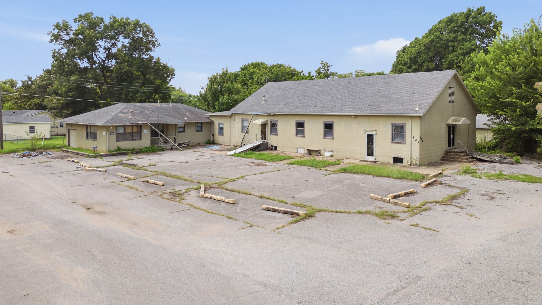 226 E Jefferson St, Bixby, OK for Sale