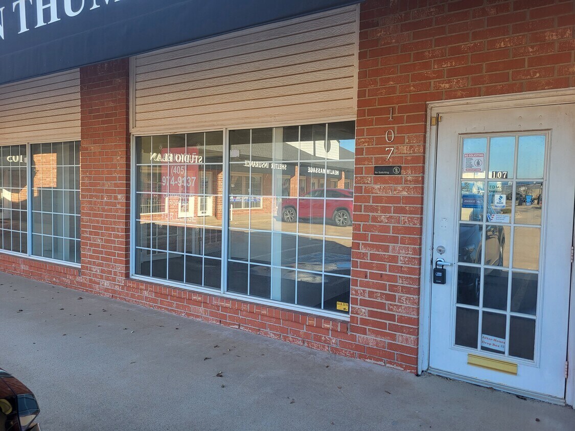 2300 S Broadway, Edmond, OK for Rent