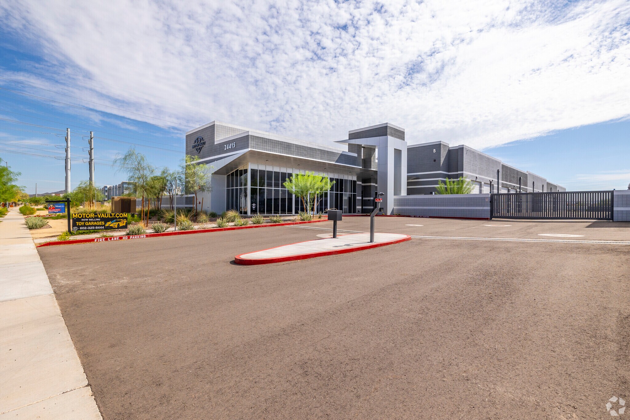 24415 N 19th Ave, Phoenix, AZ for Sale