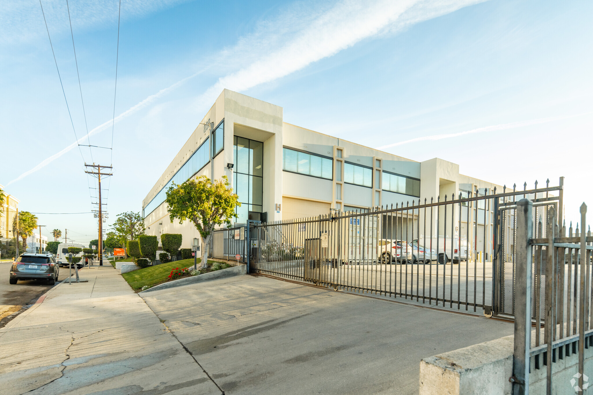 800-808 S Hindry Ave, Inglewood, CA for Rent