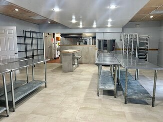 Pompano Beach, FL Flex - 2083 N Powerline Rd Pompano Beach, FL Flex - 2083 N Powerline Rd