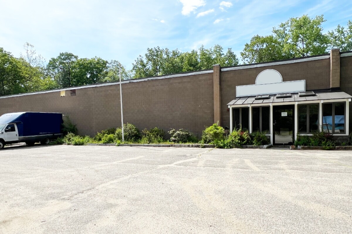 1 Railroad St, Swanzey, NH for Sale