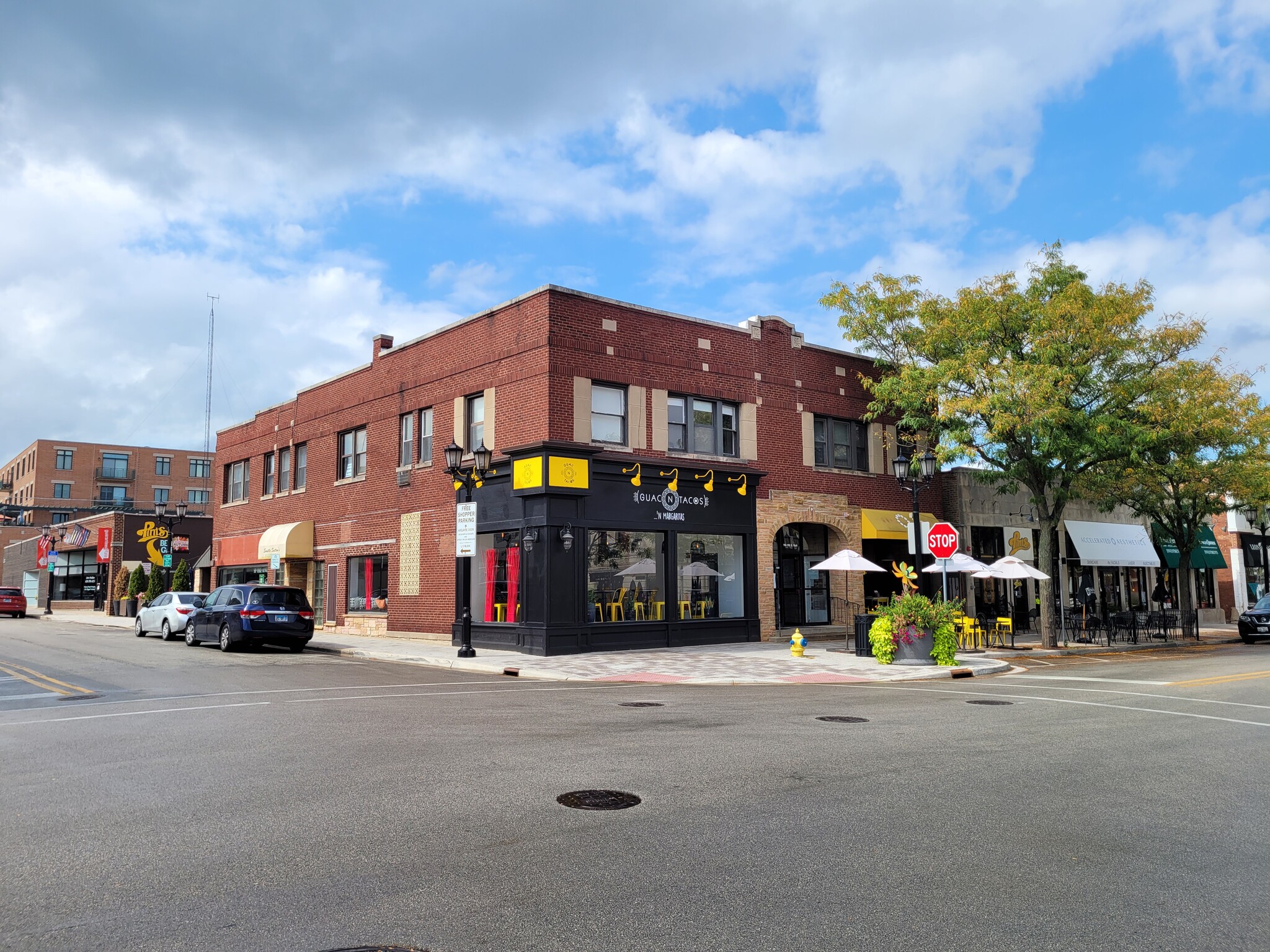 116-118 S York St, Elmhurst, IL for Rent