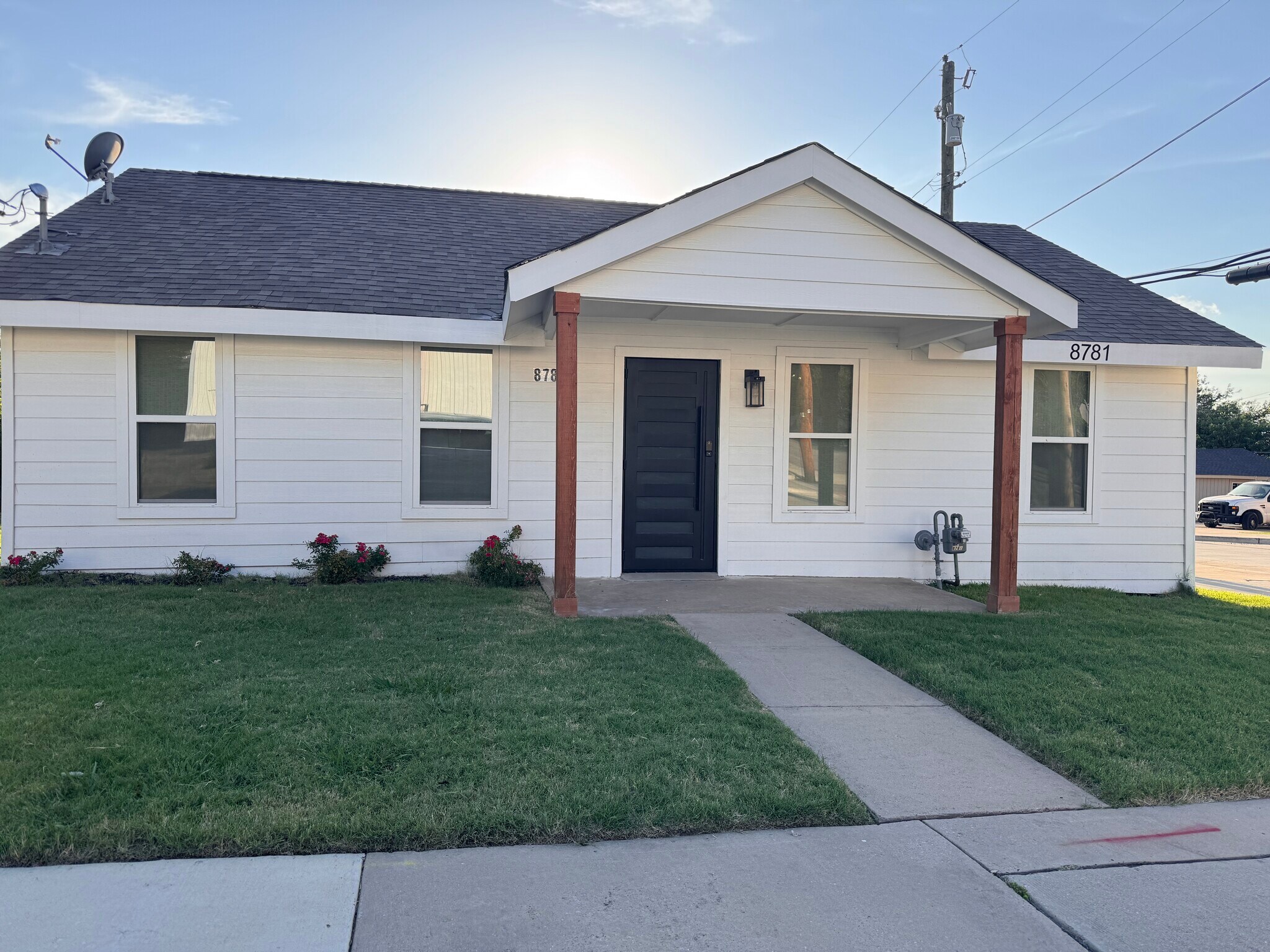 8781 3rd St, Frisco, TX for Rent
