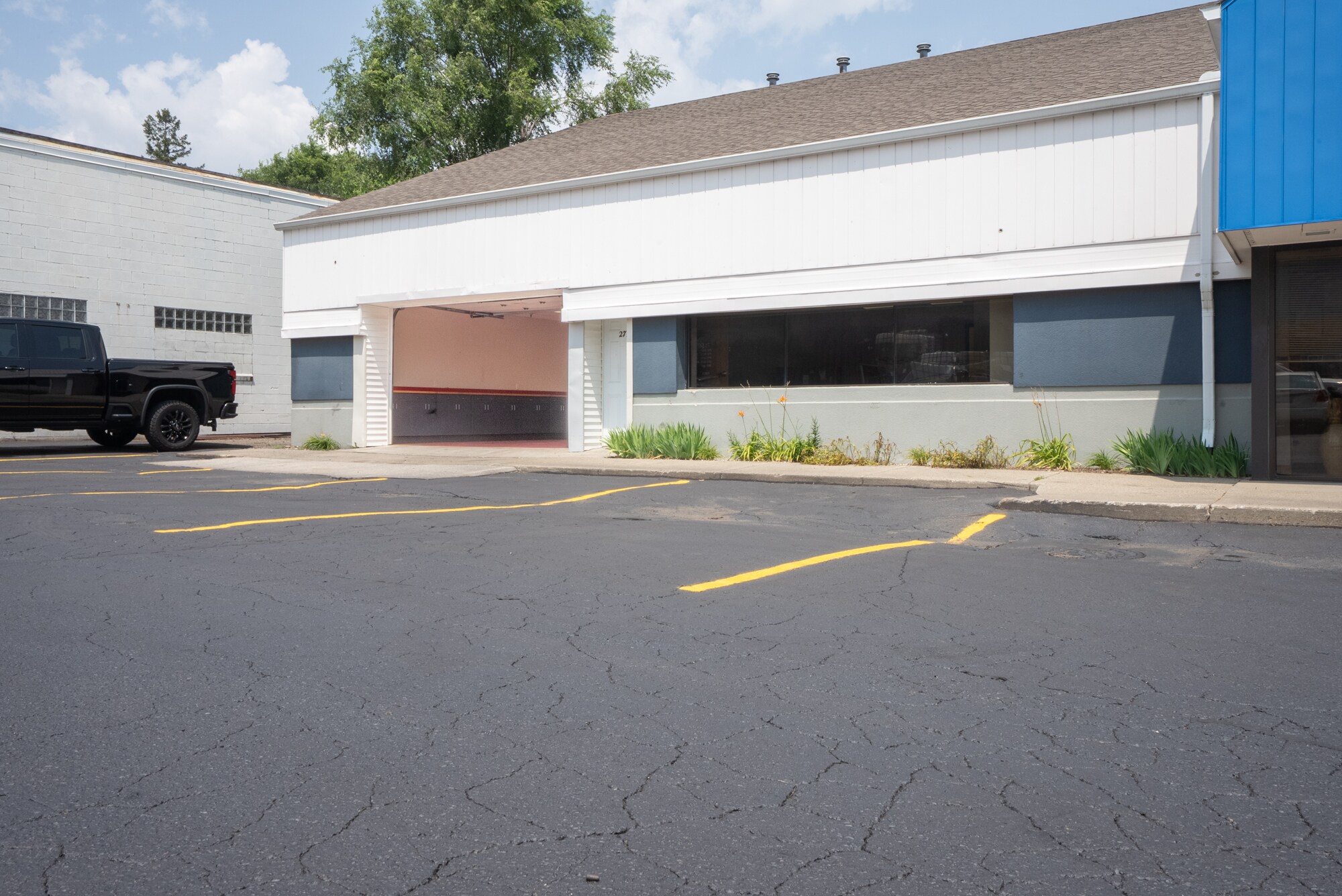 277 N Groesbeck Hwy, Mount Clemens, MI for Rent