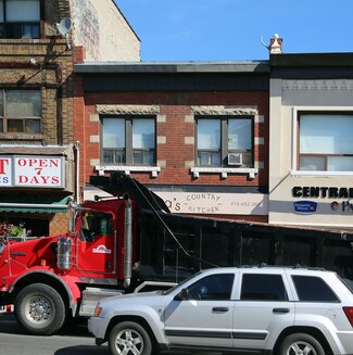 Toronto, ON Storefront Retail/Residential - 1108 St Clair Ave W Toronto, ON Storefront Retail/Residential - 1108 St Clair Ave W