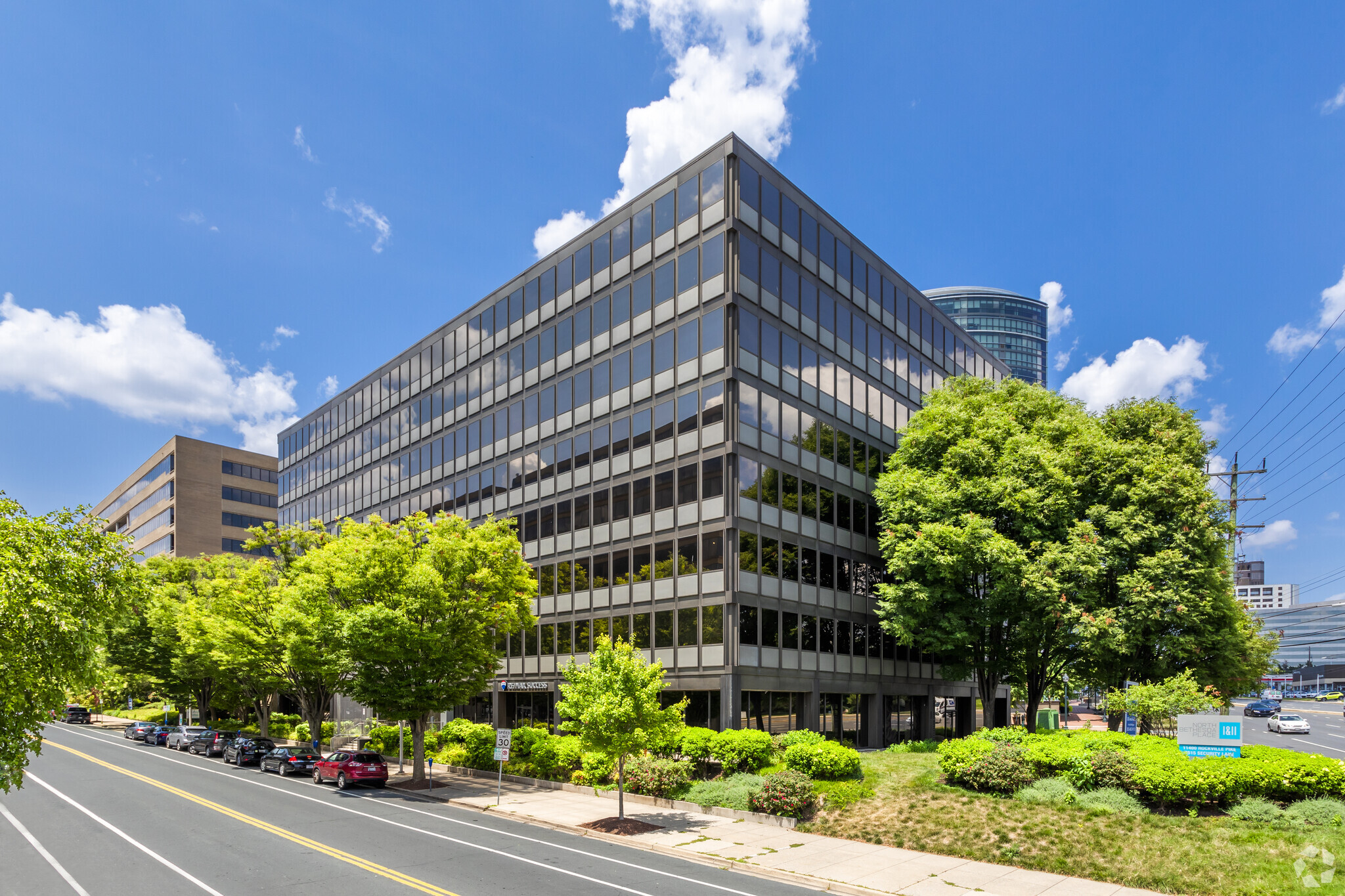 11400 Rockville Pike, North Bethesda, MD for Rent