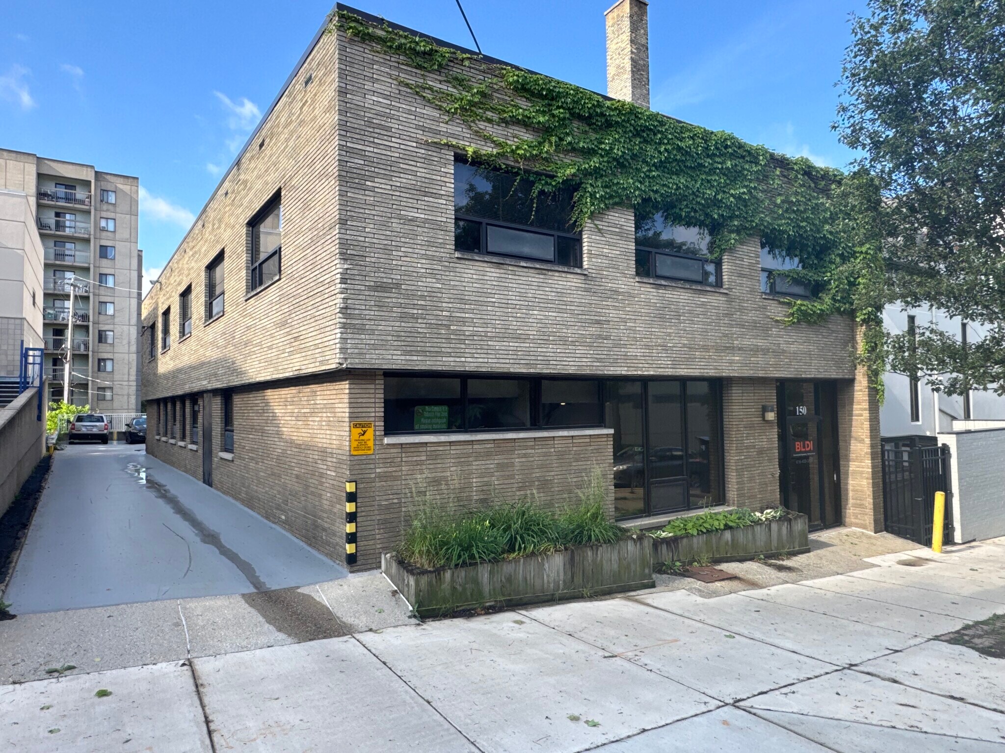 150 Fountain St, Grand Rapids, MI for Rent